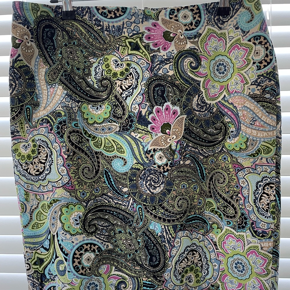 Gorgeous cotton pencil skirt
